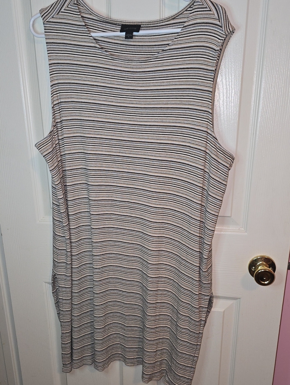 J. Jill Striped Sleeveless Knit Tunic in Black, Beige, White